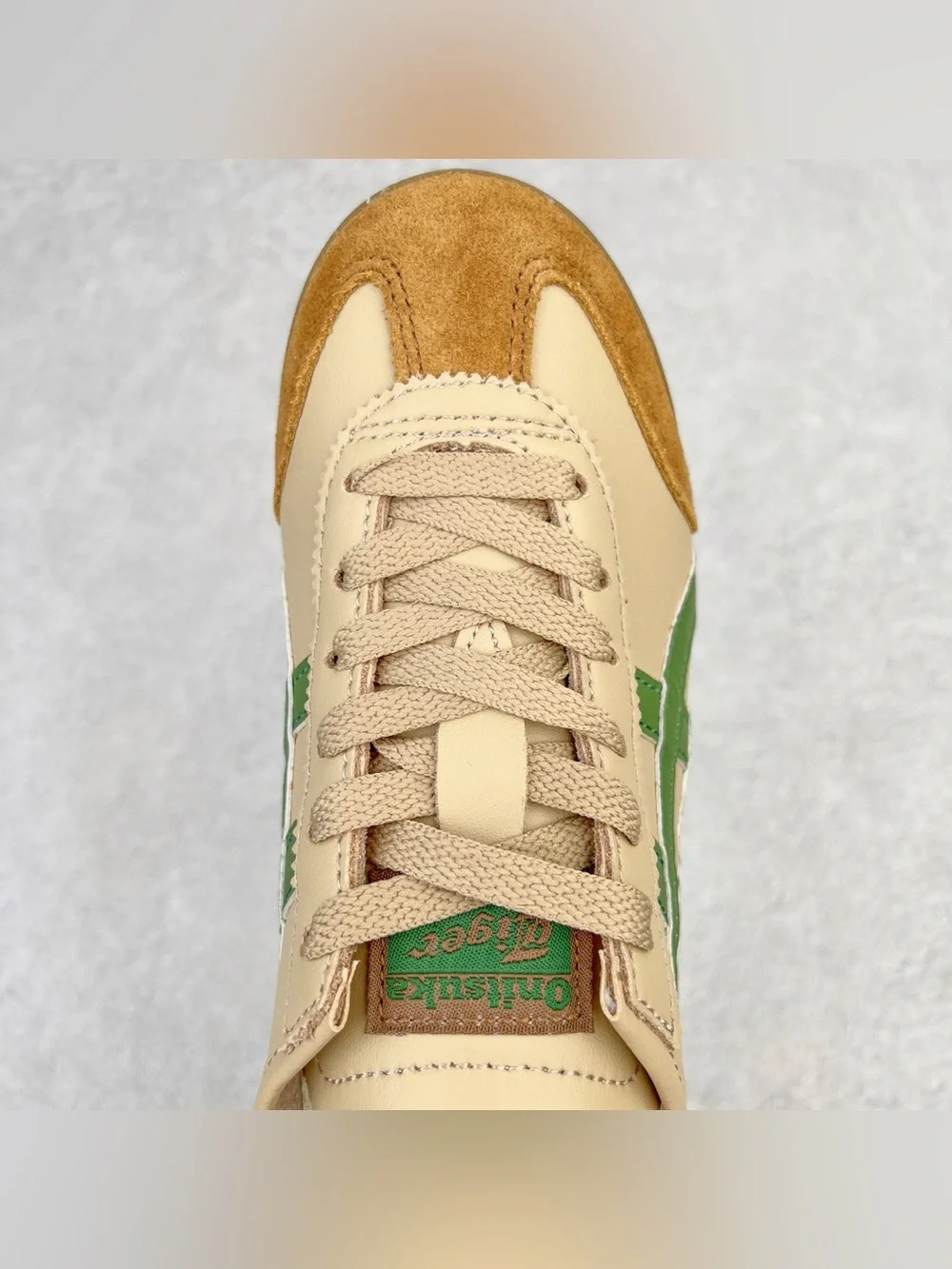 Onitsuka Tiger by Asics Mexico66(shoe box not included)